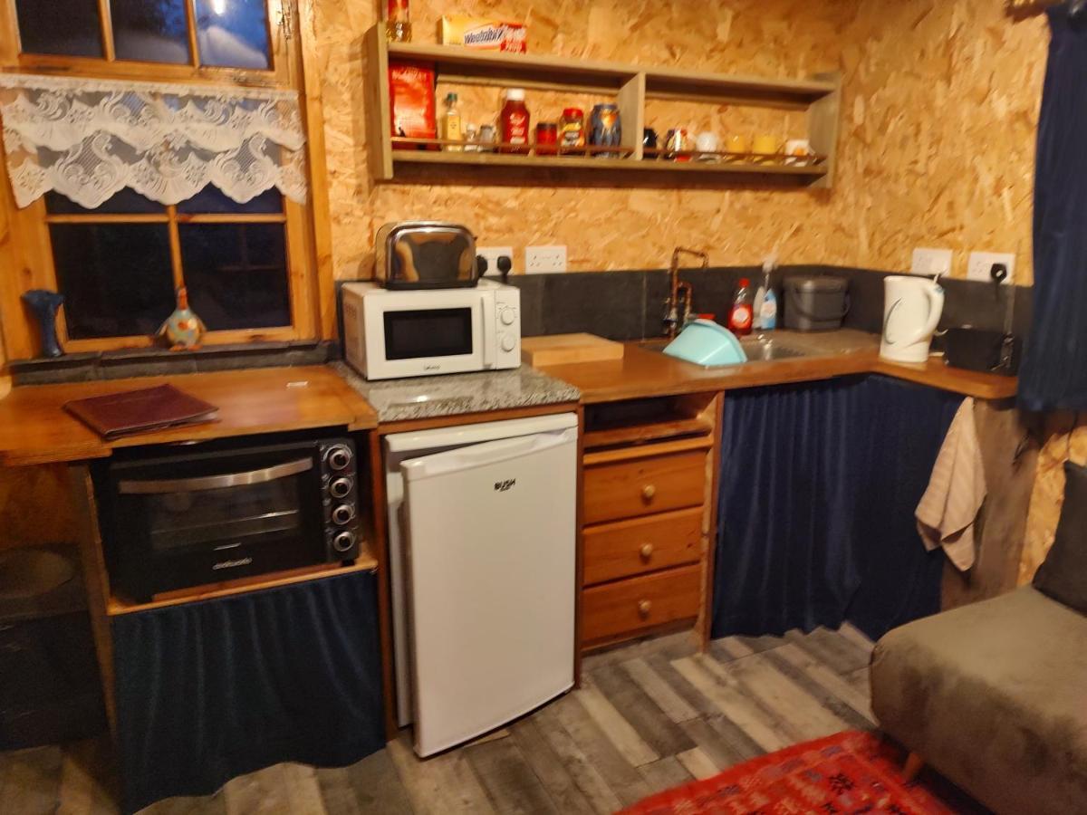 הוילה אקנשין Hippy Shack Cabin, Self Contained @ Cartmel Aultbea מראה חיצוני תמונה